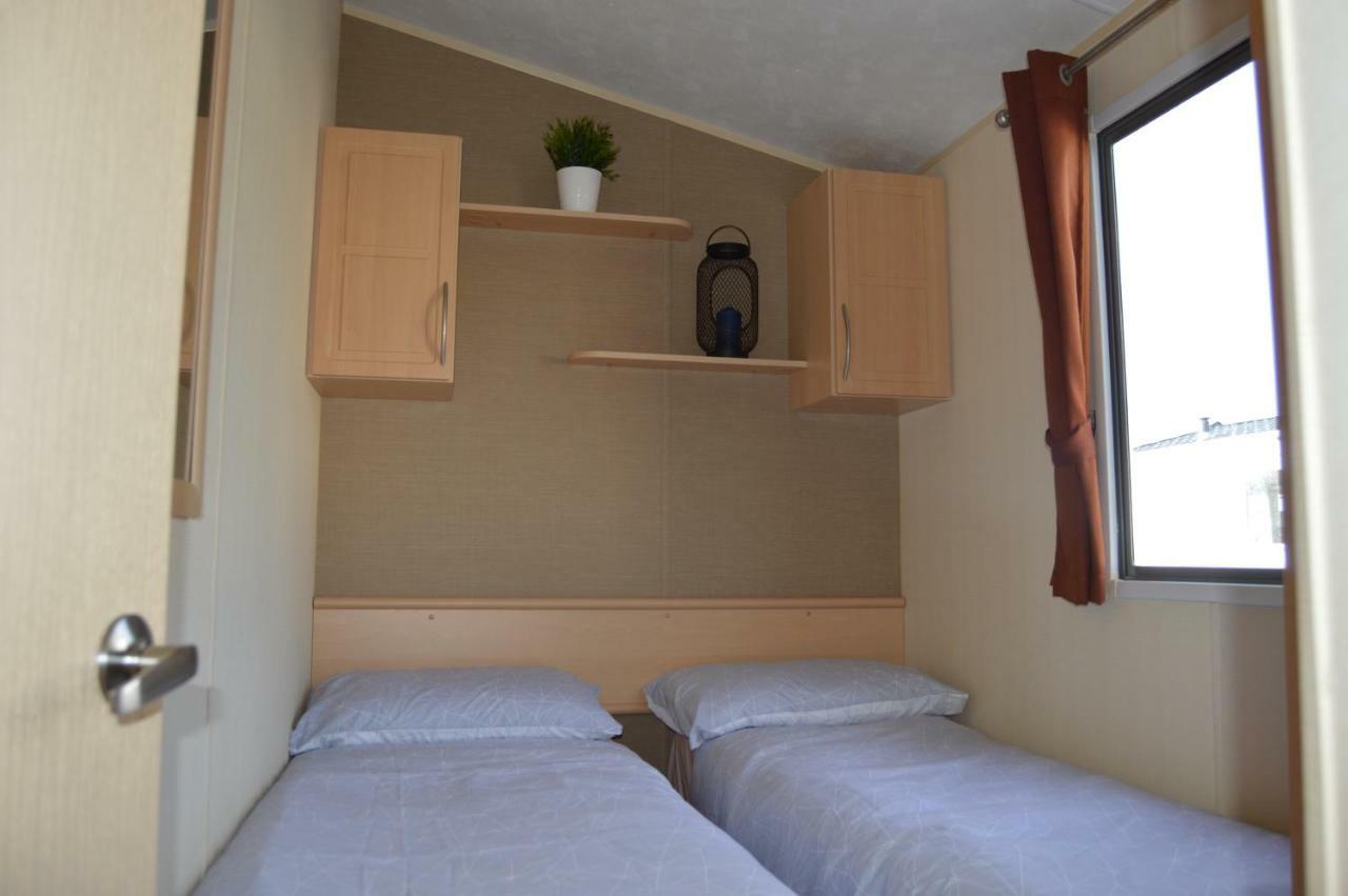 Static Caravan-Haven, Lake District Flookburgh Exterior foto